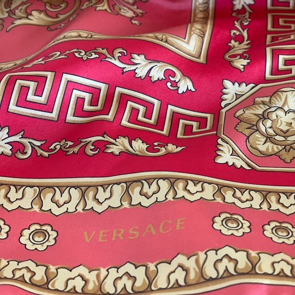 Versace Accessories - NEW  $495 Gianni Versace Scarf Red Pink Gold Baroque Square 35 1/2”, 100% Silk